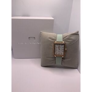 Oceanaut Adorn OC0273 Women's White Rubber Analog Dial Quartz Wrist Watch YR119